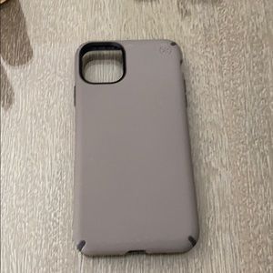 Speck iPhone 11 Pro Max case